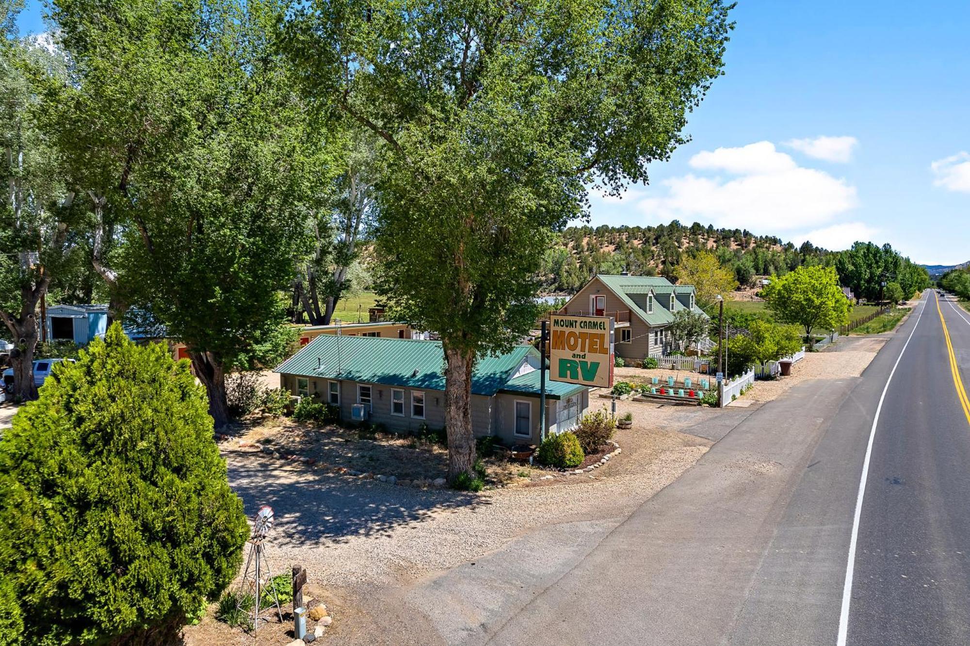 Mt Carmel Motel close to Zion National Park ماونت كارمل المظهر الخارجي الصورة